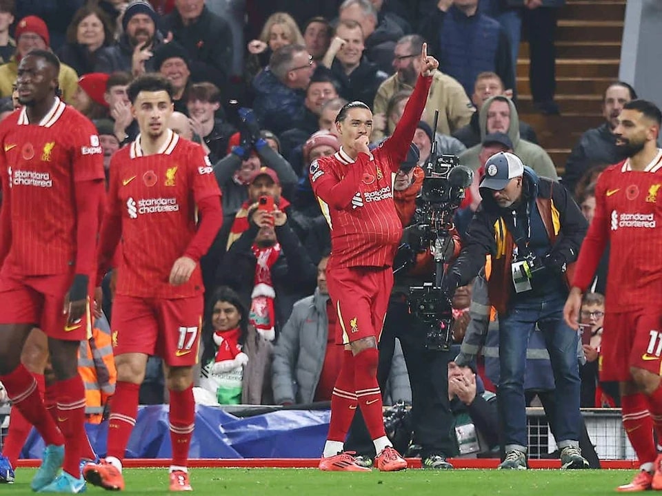 喜欢不同类, 利物浦球迷, 努涅斯以 喜欢不同类, 利物浦球迷, 努涅斯以